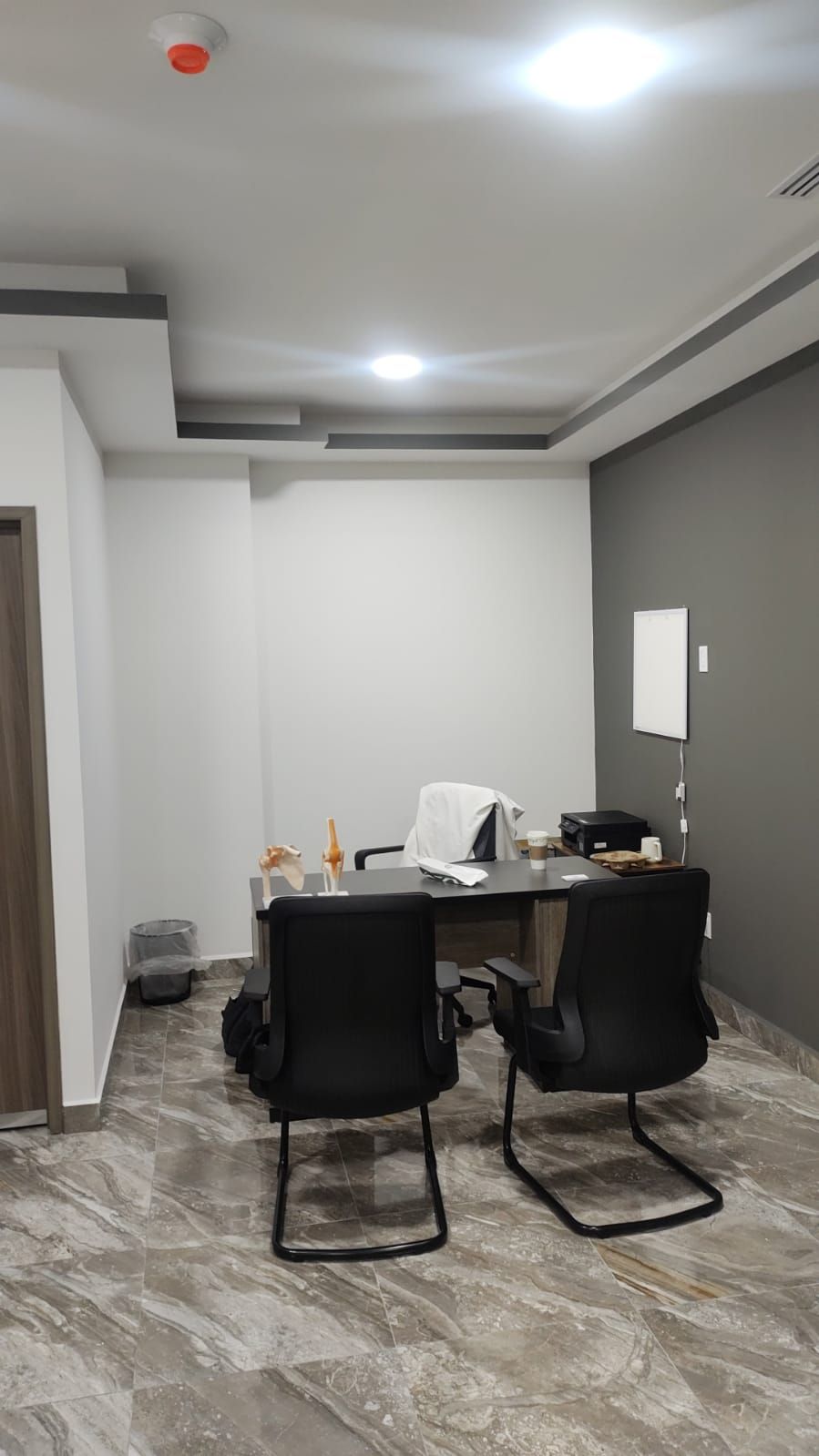 Interior view of Francisco Miguel Sánchez Melchor's medical clinic