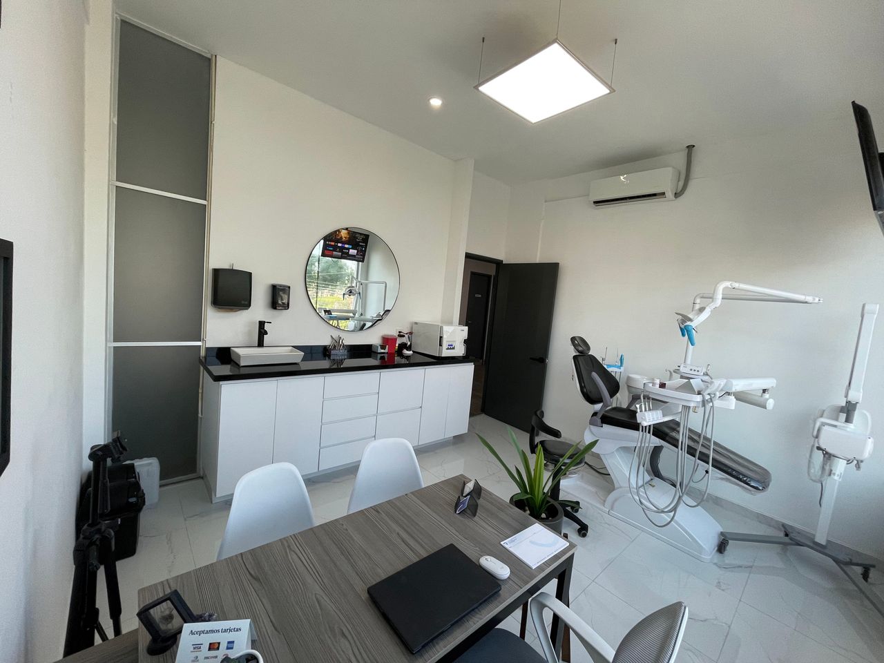 Interior view of Jose Enrique Bribiesca's medical clinic