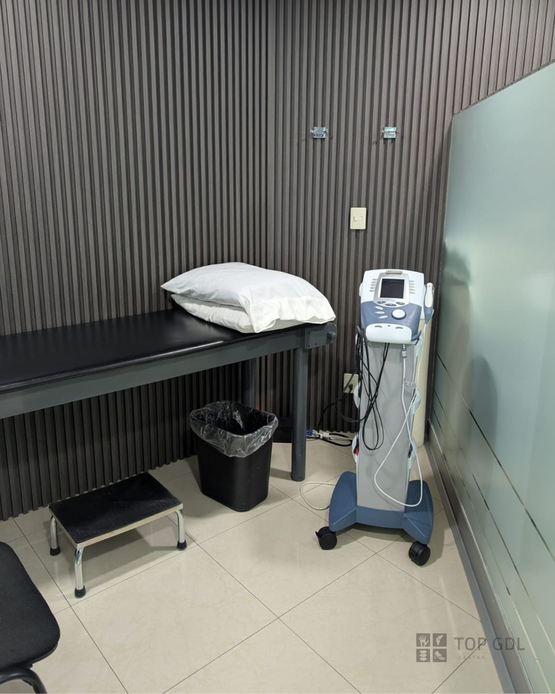 Additional view of Samuel Arriola Castro's medical clinic