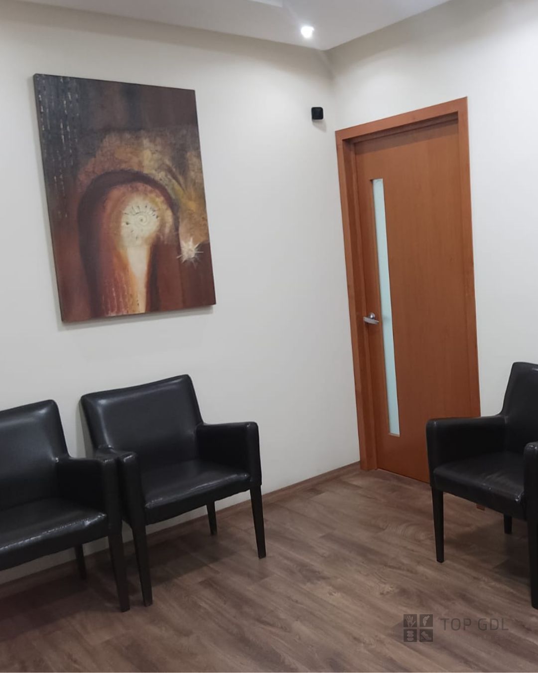 Additional view of Emilio Alberto Reyes Elizalde's medical clinic