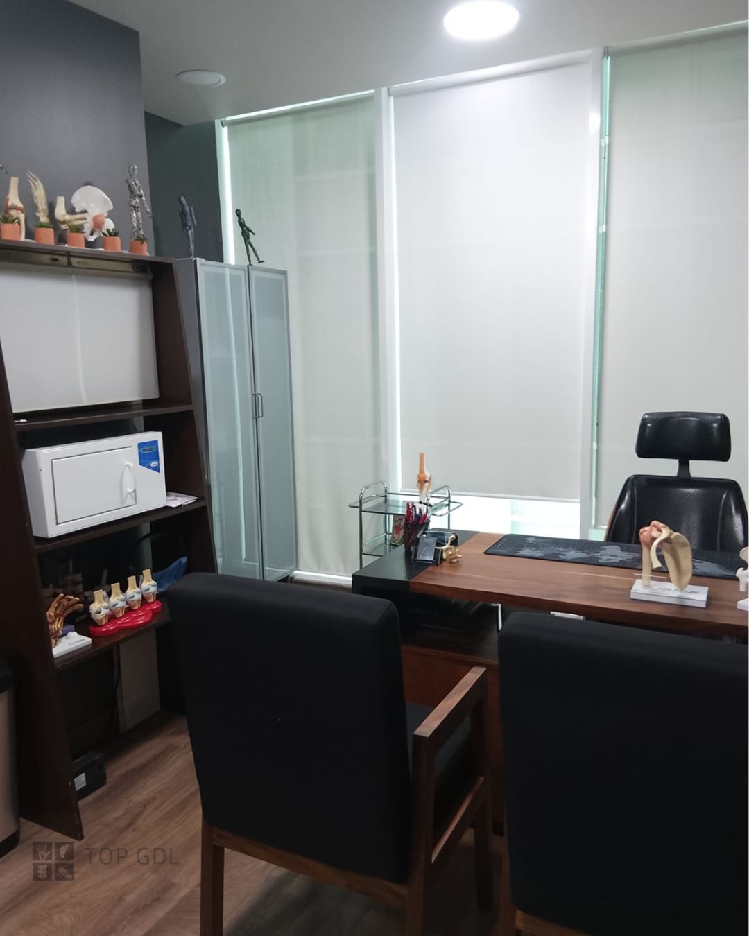 Additional view of Emilio Alberto Reyes Elizalde's medical clinic