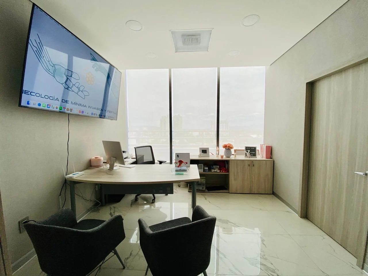 Additional view of Griselda Reyes Torres's medical clinic