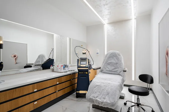 Additional view of Paul Francisco Dominguez Cardoso's medical clinic