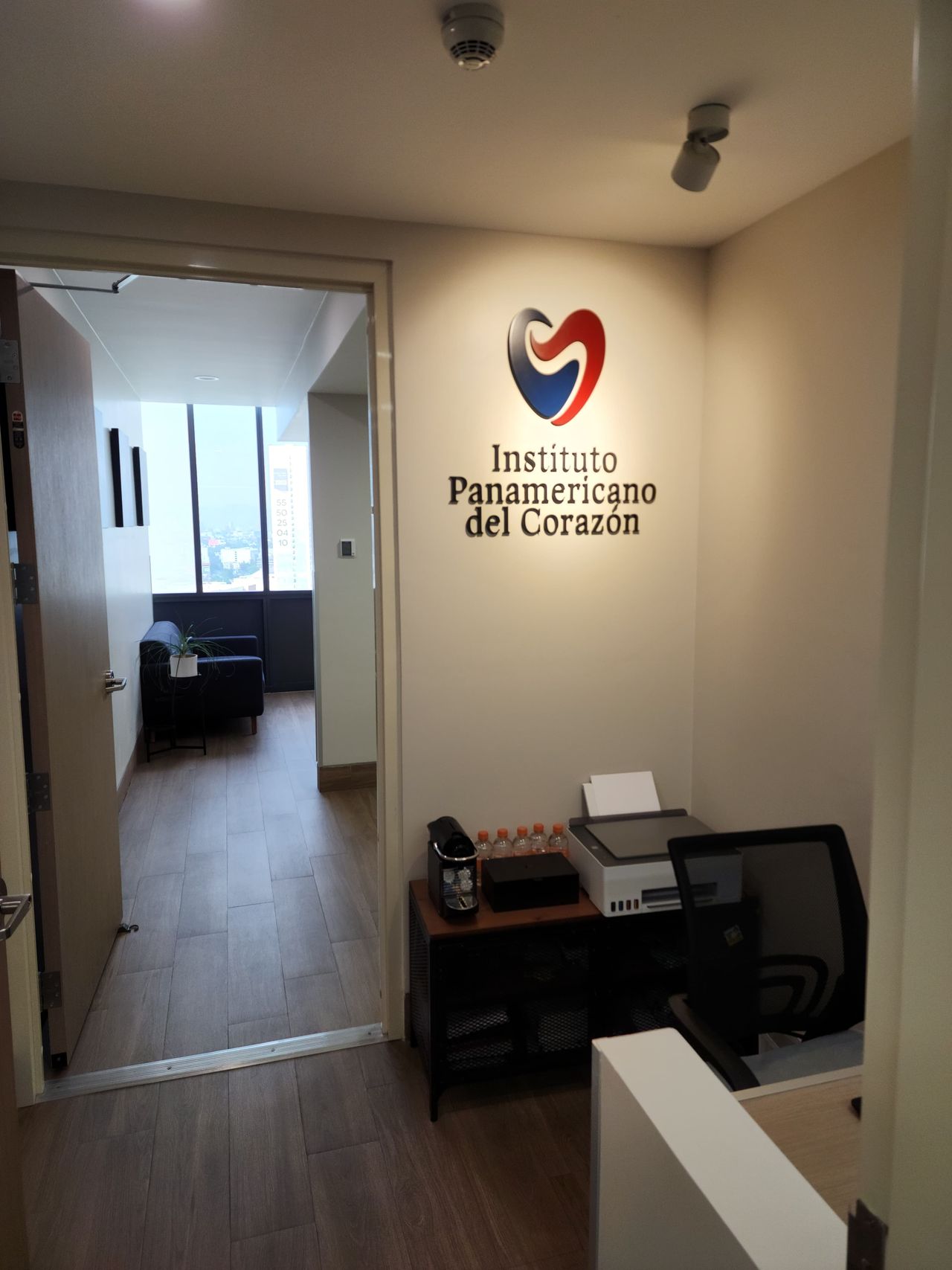 Additional view of Jorge Alvarez Gutierrez's medical clinic