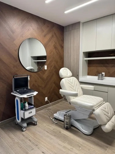 Additional view of Gabriela Cruz Cotero's medical clinic
