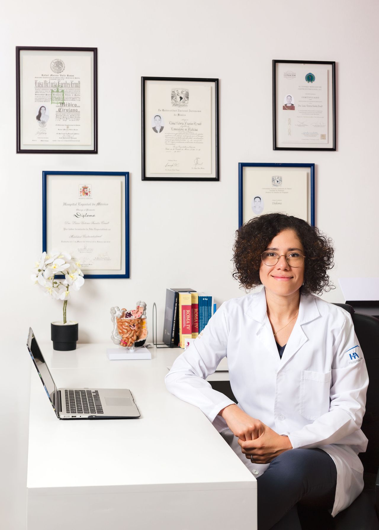 Additional view of Victoria Fuentes Ernult's medical clinic