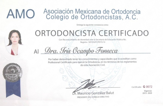 Doctor's credential certificate 1