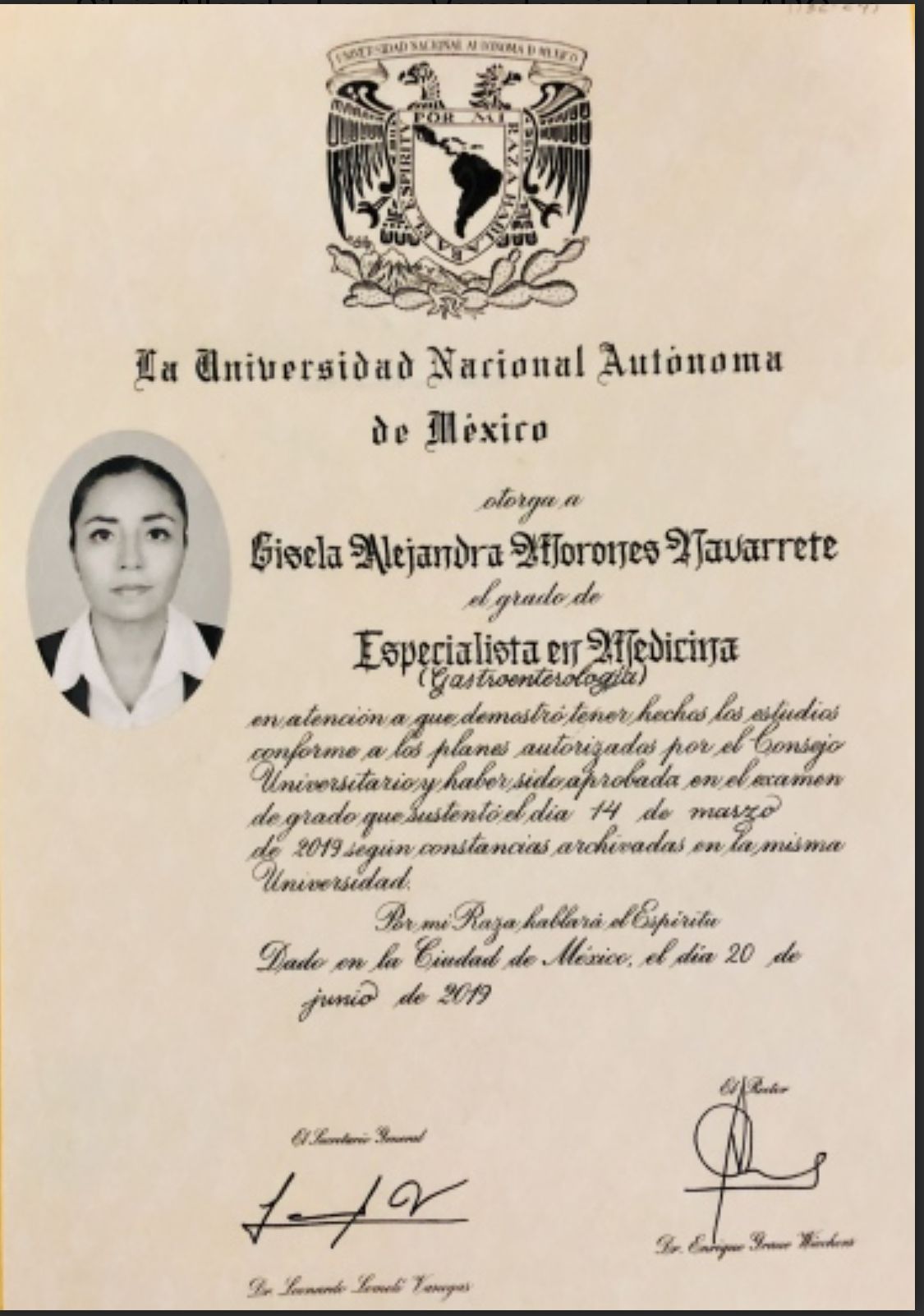 Doctor's credential certificate 1
