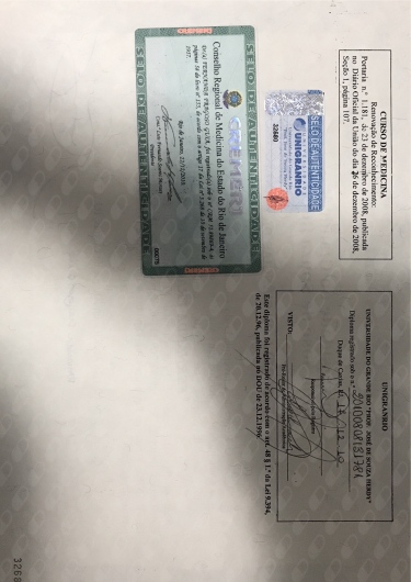 Doctor's credential certificate 3