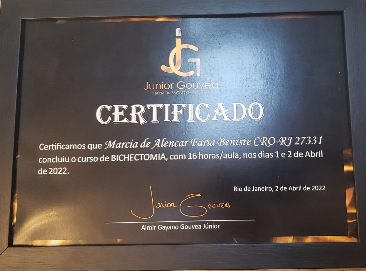 Doctor's credential certificate 2