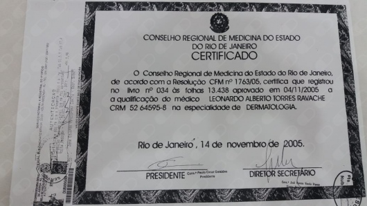 Doctor's credential certificate 2