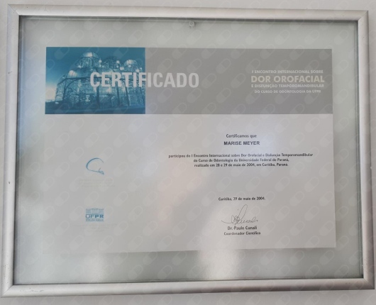 Doctor's credential certificate 3