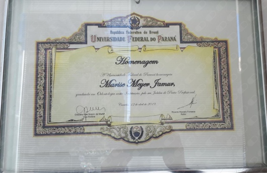 Doctor's credential certificate 4