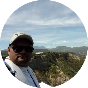 Leito Giraldo