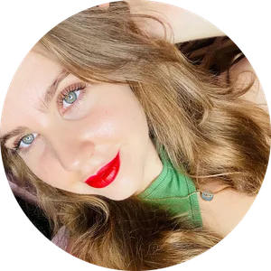 Esmeralda Hernandez Mora