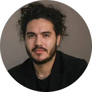 moises bello