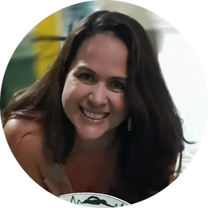 Gabriela Lobato