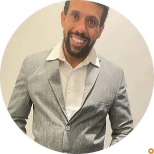 Mauricio Cruz