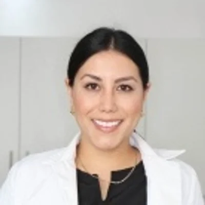 Dra Daphne Amaral - Dentist in Guadalajara