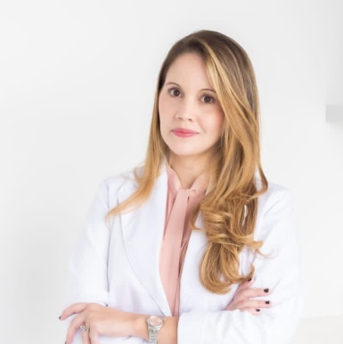 Dra Laura Carvajal Betancur - Dermatologist in Medellin