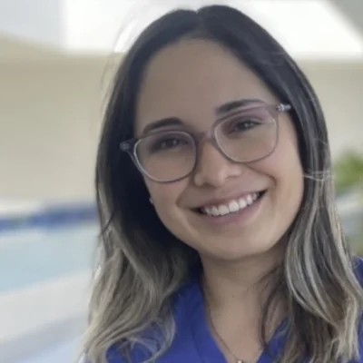 Dra Berenice Uribe Berenice Uribe - Dentist in Cancun