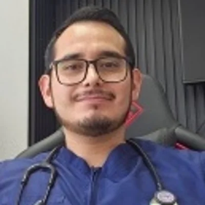 Dr Alejandro Padilla Isassi - Geriatrician in Mexico City