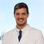 Dr Santiago Aguer is a orthopedist in Buenos Aires
