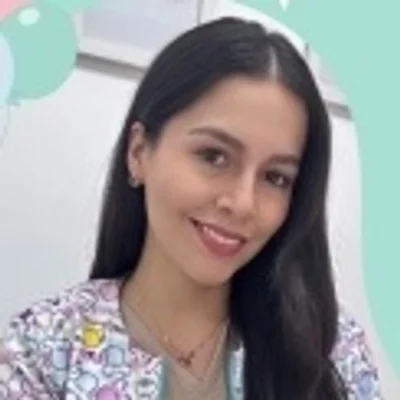 Dra. Ana Karen Benítez Manguy - Pediatric Dentist in Mexico City