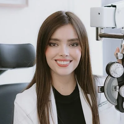 Dra Nicole Macriz Romero - Ophthalmologist in Guadalajara