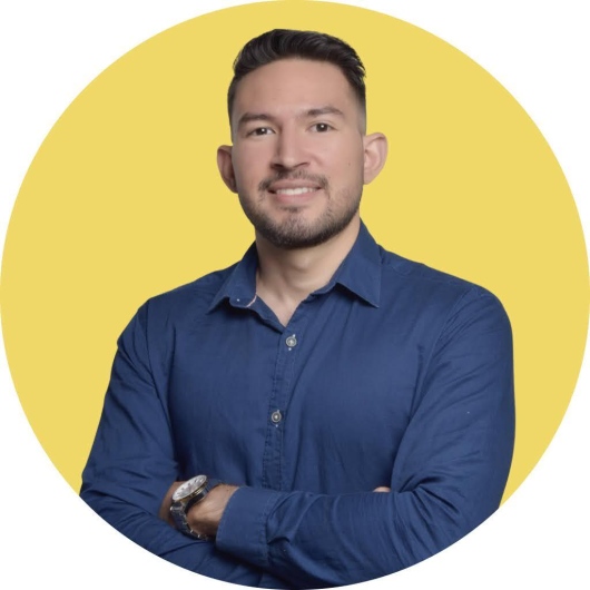 Dr Adolfo Cabarcas C. is a general doctor in Medellin