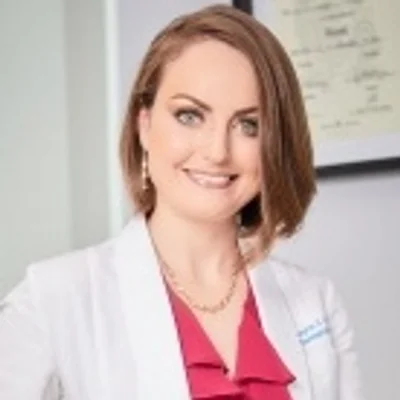 Dra Mayra Janeth López Guzmán - Dermatologist in Guadalajara