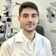 Dr Rafael Schettino is a ophthalmologist in Rio de Janeiro