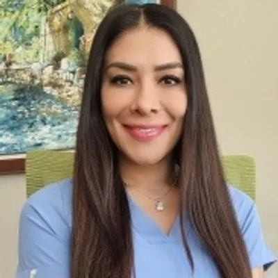 Dra. Adriana Sámano Peñaloza - Dermatologist in Mexico City
