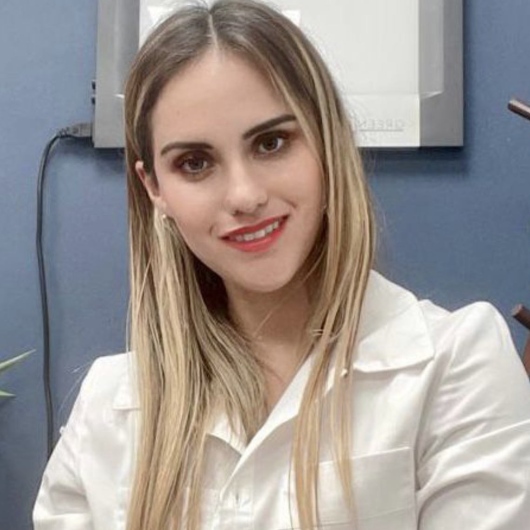 Dra Lissette Paulina Quintana Arroyo - Pulmonologist in Playa del Carmen