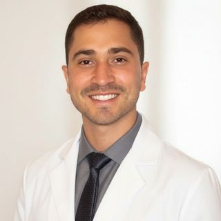 Dr Fernando Calixto