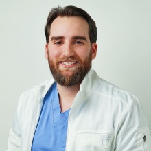 Dr. Daniel Perez Parcero specializes in Aesthetic Dentistry in Tijuana