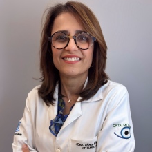 Dra Ana Claudia Chimeli is a ophthalmologist in Rio de Janeiro