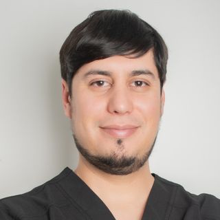 Dr. John Gonzalez is a dentist in Tijuana