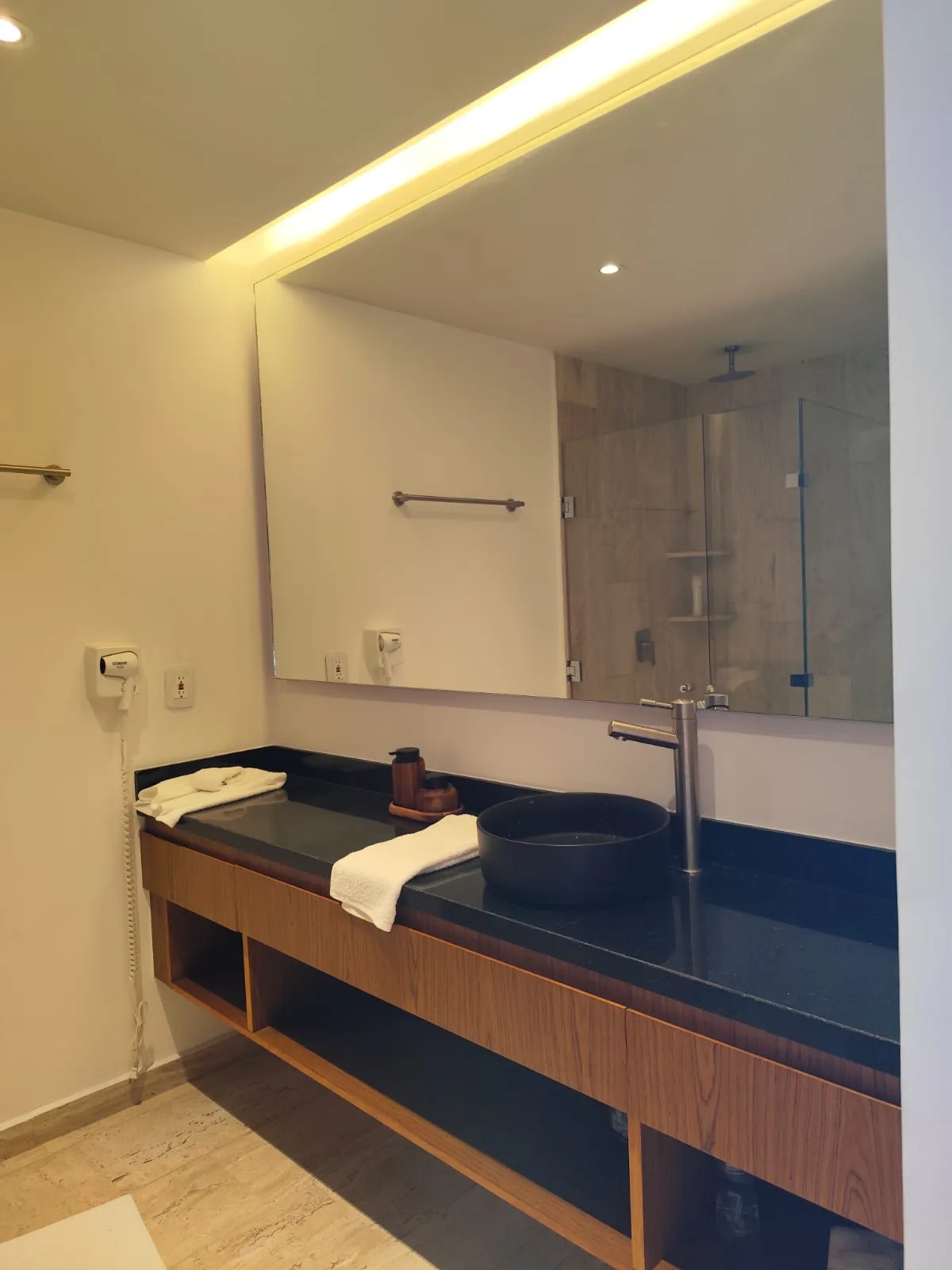 2 Bedroom Lock-Off Apartment in Tulum