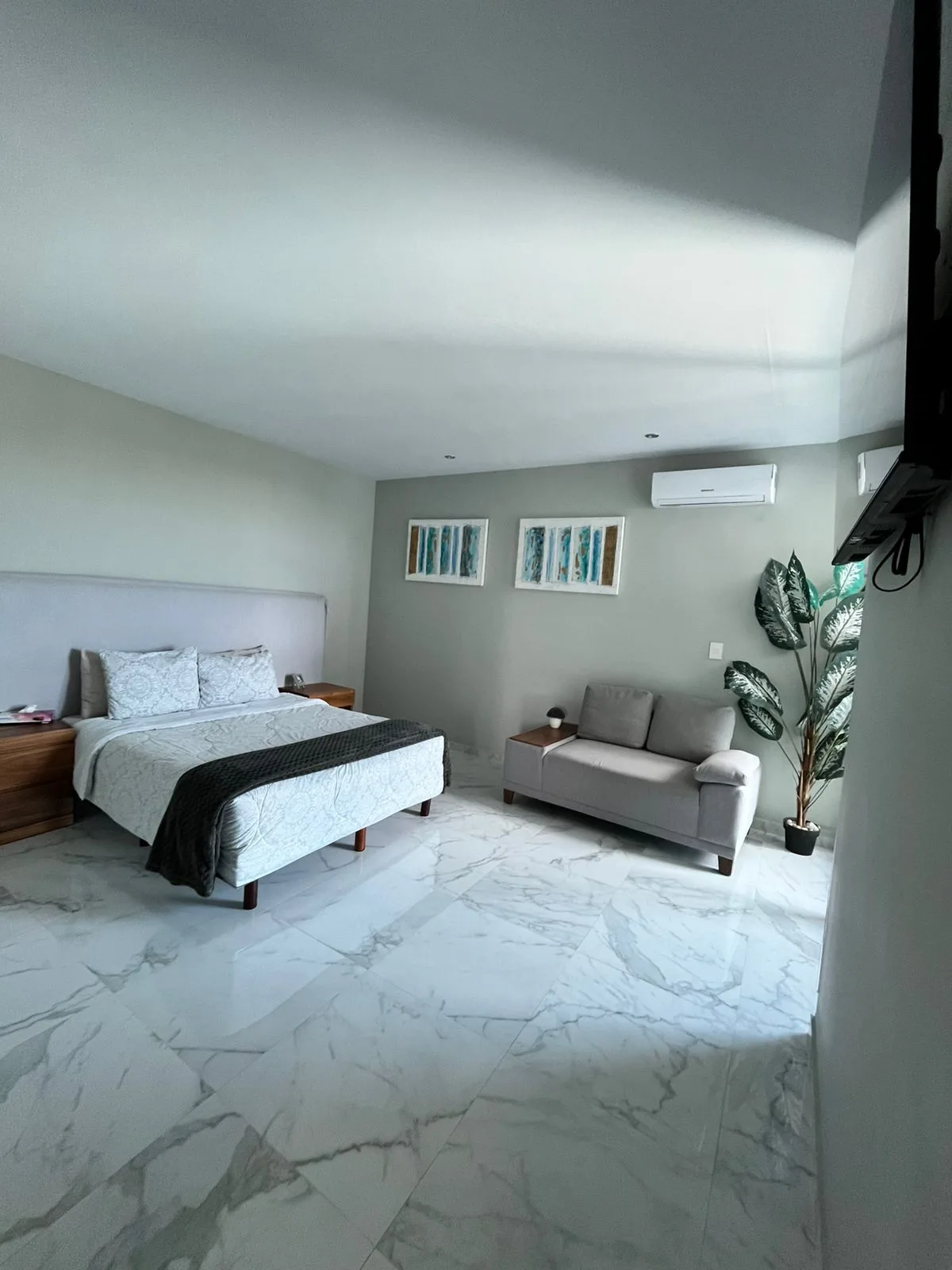2 Bedroom Apartment in Playa del Carmen