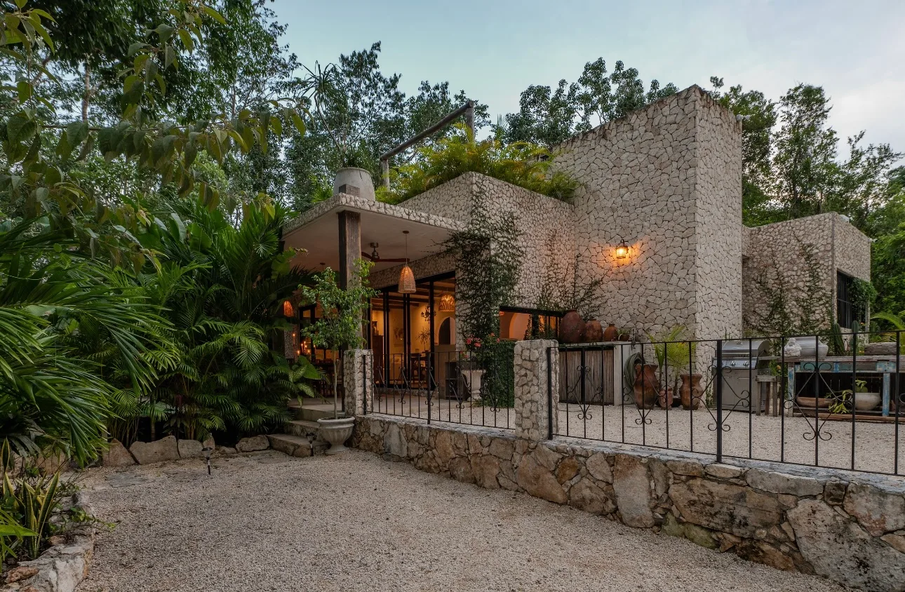 House for Rent in Tulum – Francisco Uh May