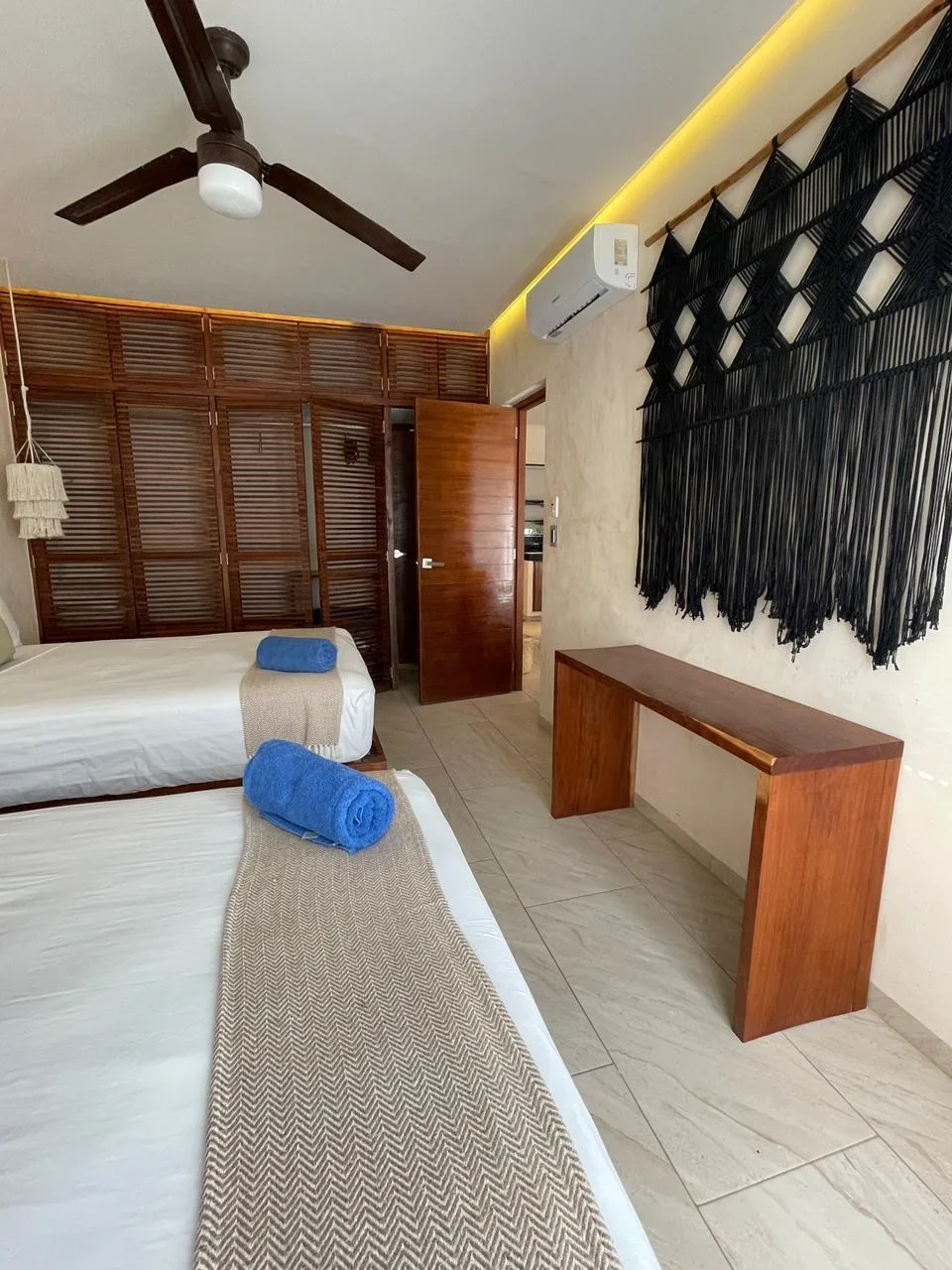 Penthouse with Private Pool & Rooftop in La Veleta