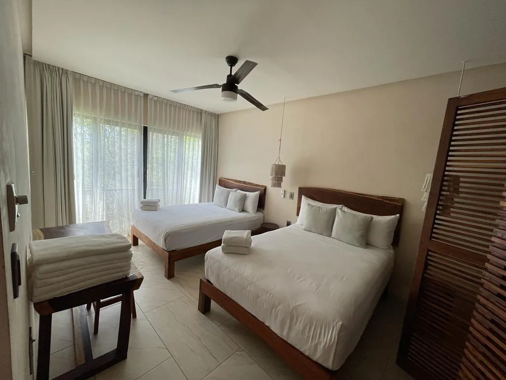 Penthouse with Private Pool & Rooftop in La Veleta
