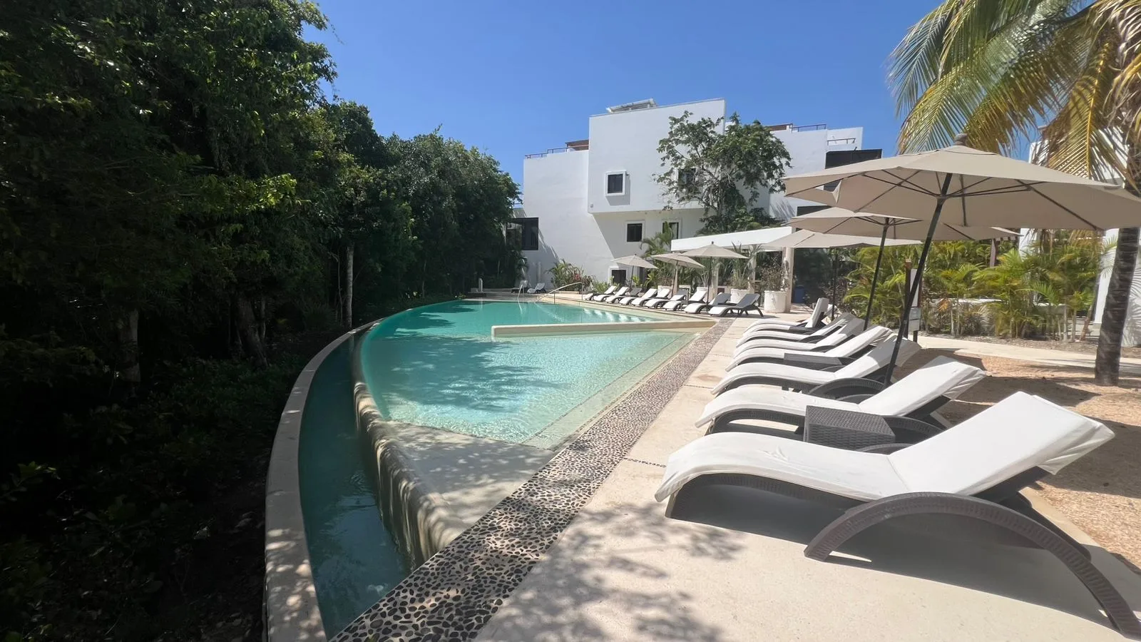 1 Bedroom Apartment in Tulum Country Club