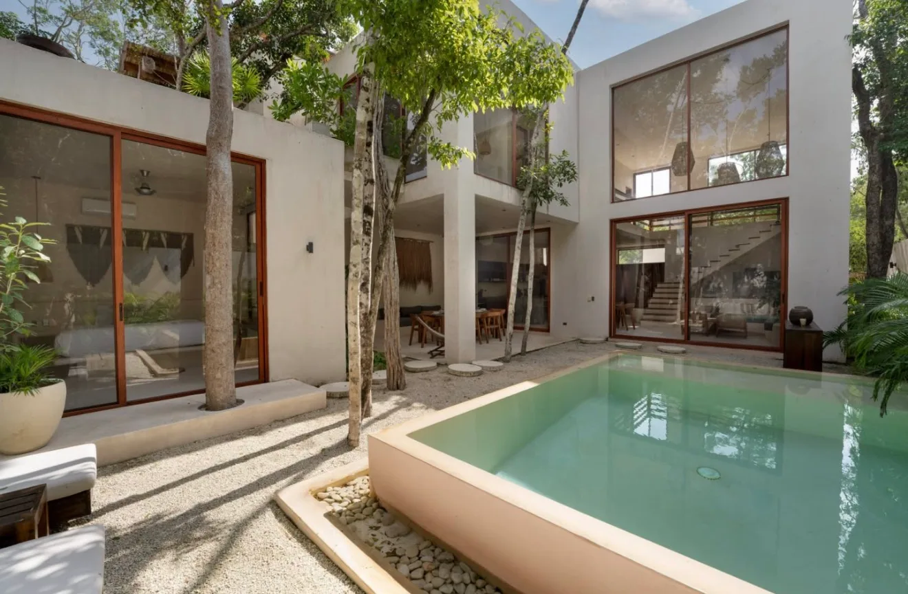 3 Bedroom Apartment in Holistika