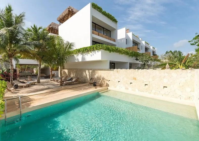 2 Bedroom Property with Private Garden & Pool in Tulum