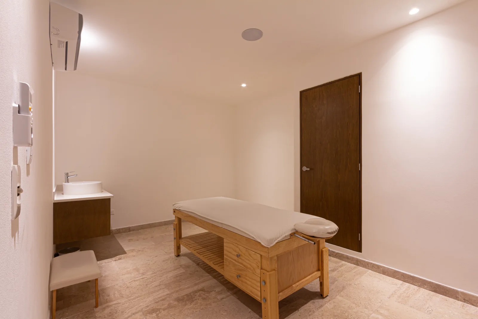 Two-Bedroom Condo in Playa del Carmen