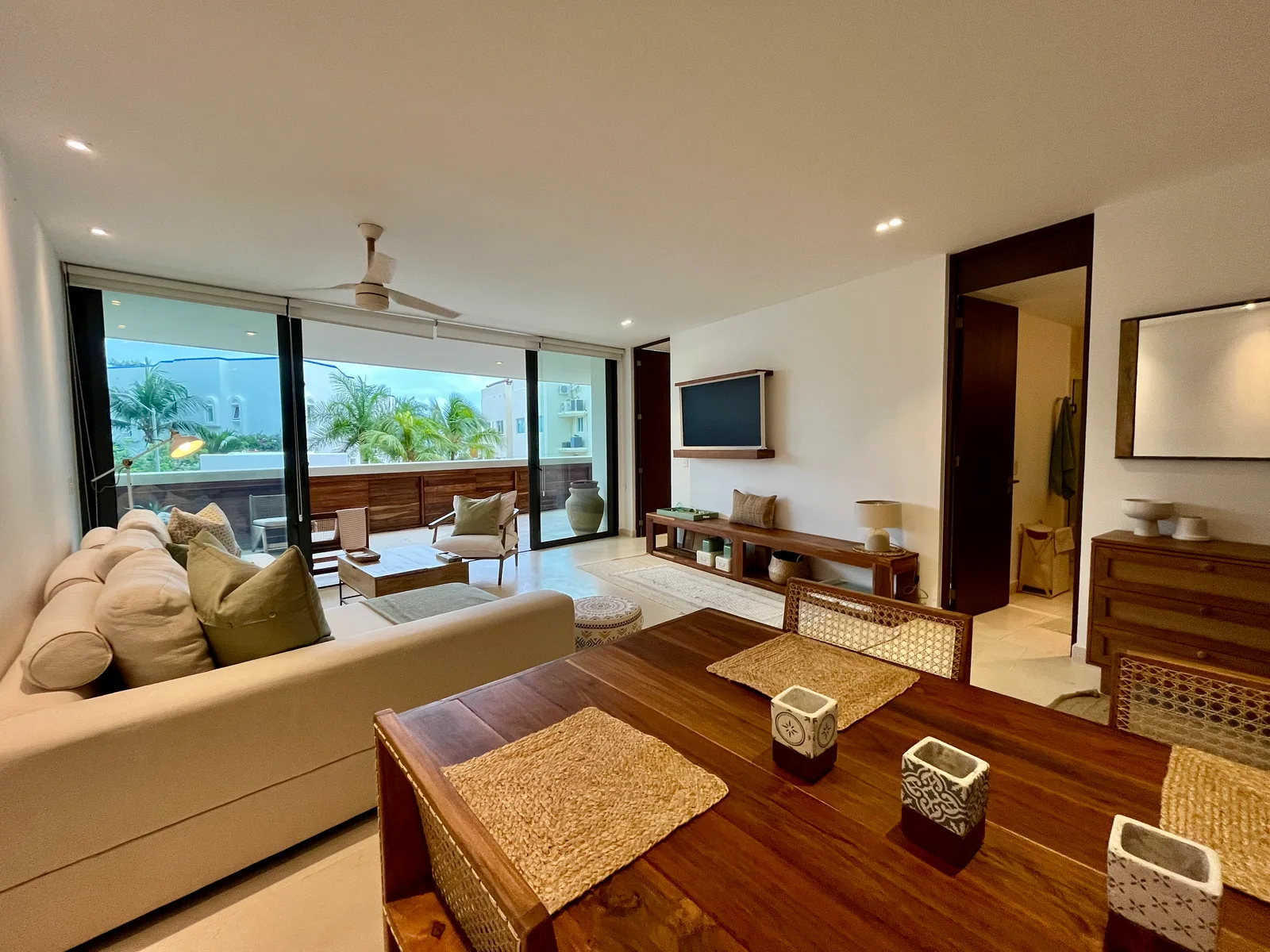 2 Bedroom Property in Playa del Carmen