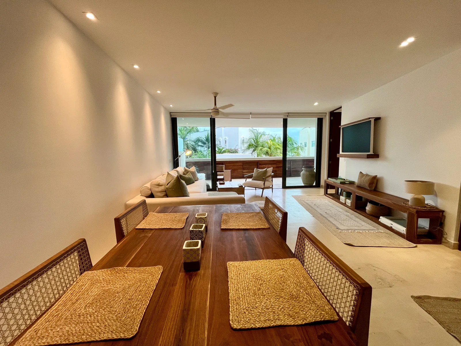 2 Bedroom Property in Playa del Carmen