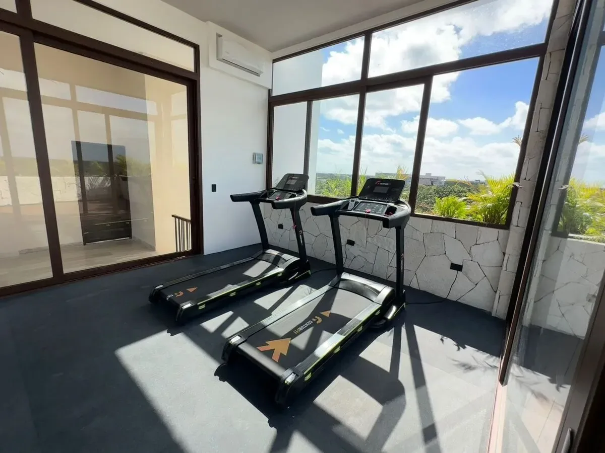 1 Bedroom Corner Apartment in La Veleta, Tulum